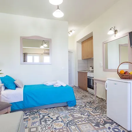 & Boutique 3* Stafylos