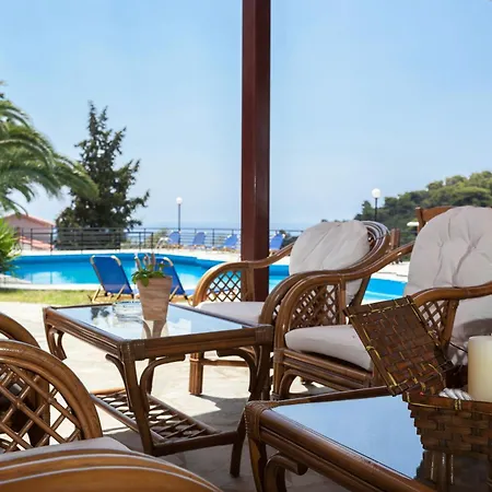 Hotel & Boutique 3*