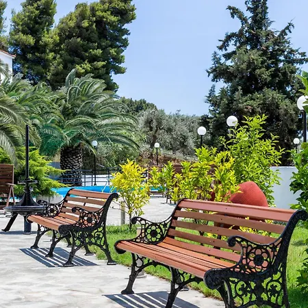 Hotel & Boutique 3*