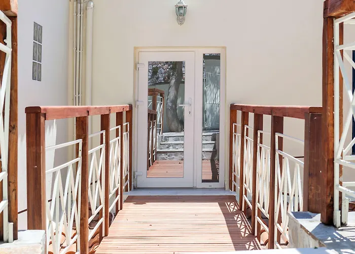 & Boutique 3* Stafylos