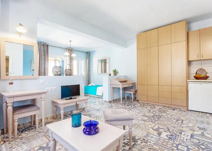 & Boutique 3* Stafylos